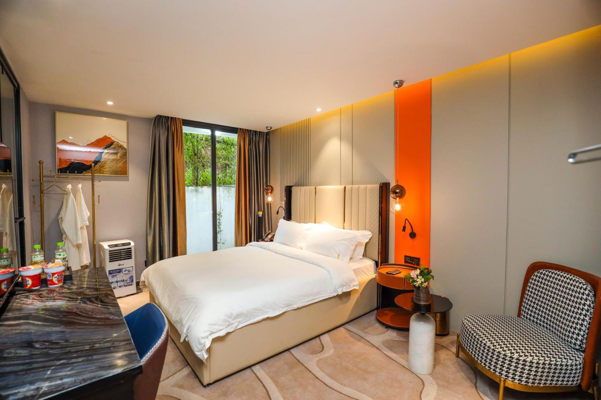 New Century Hotel - Dalat Esterno foto