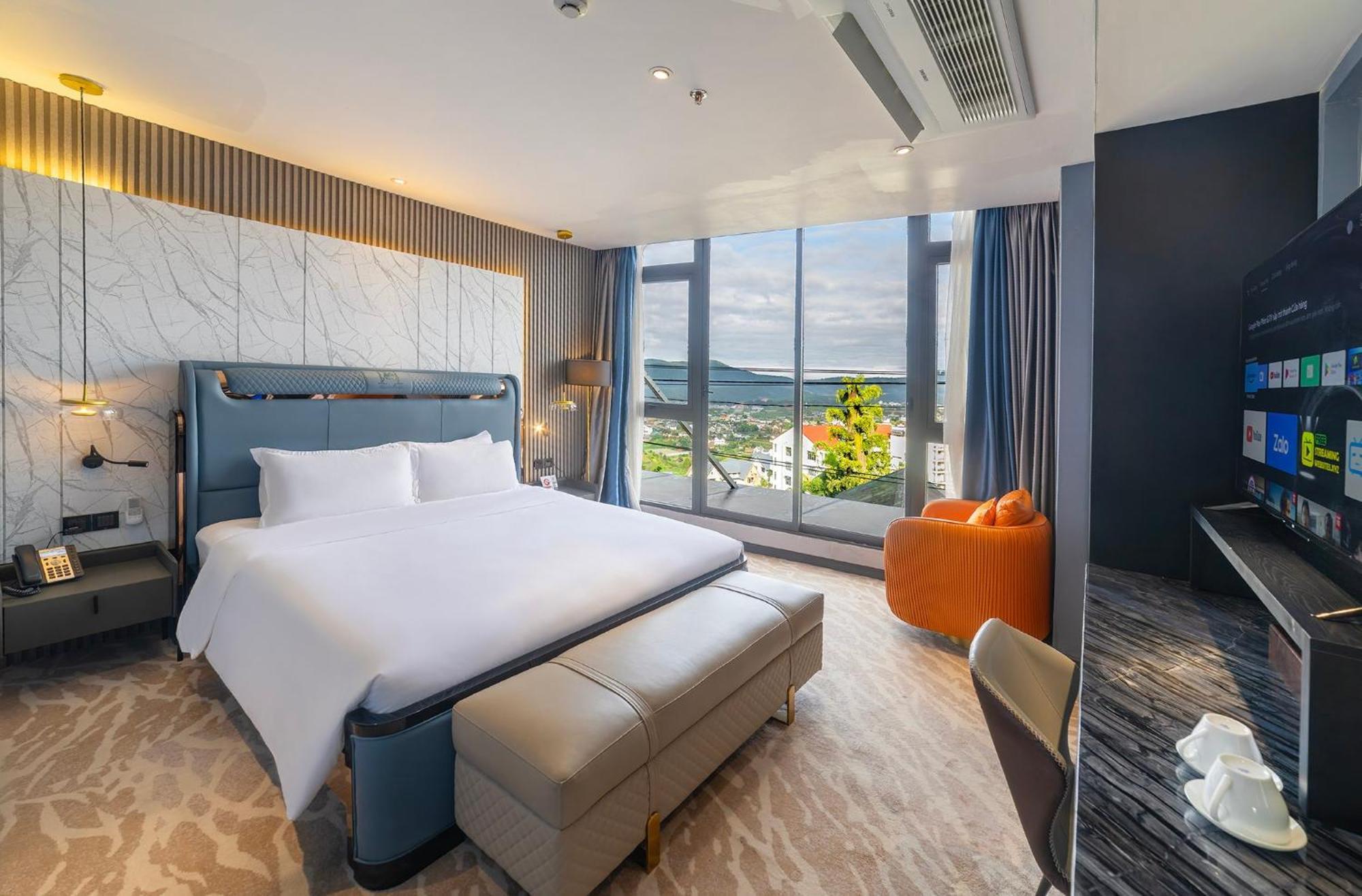 New Century Hotel - Dalat Esterno foto